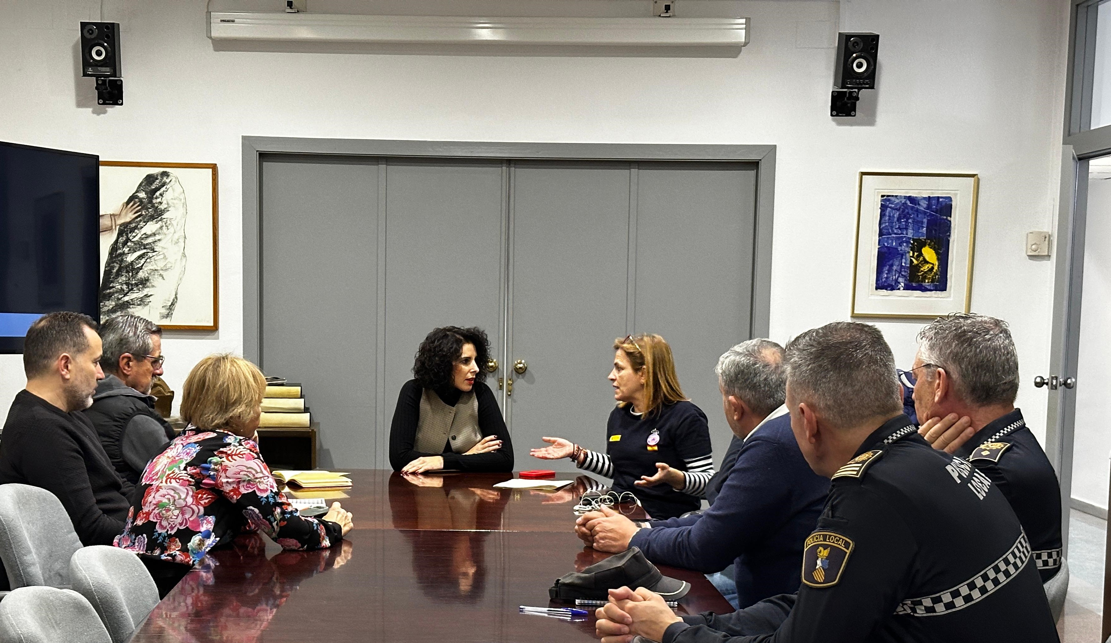 Delegación del Gobierno y Quart de Poblet unen fuerzas para reconstruir el municipio tras la Dana