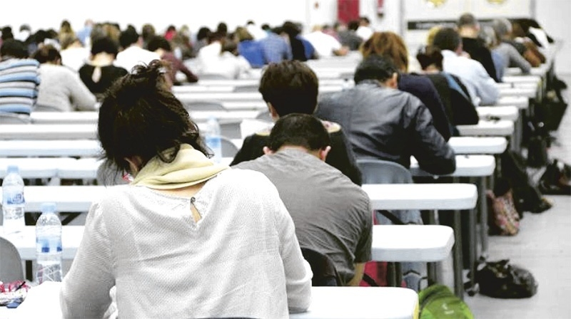 Educación negocia con sindicatos modificar fechas de oposiciones a maestro de 2026