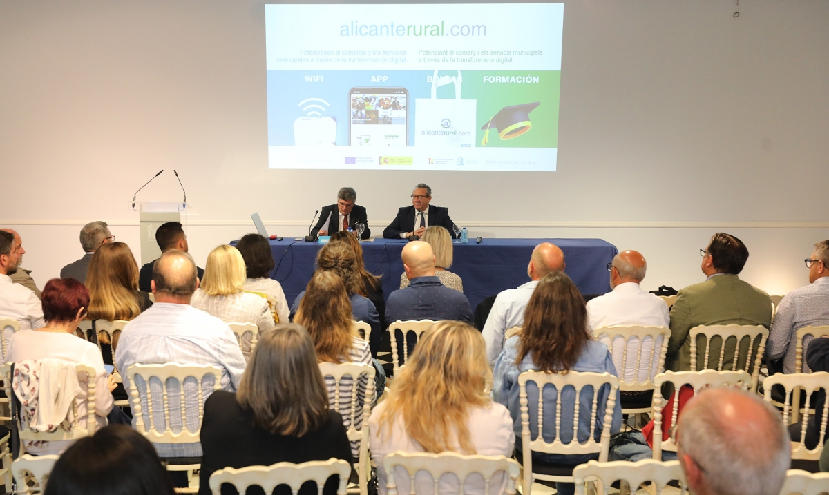 La Diputación activa la App Alicante Rural.COM para el comercio de 84 municipios en riesgo de despoblamiento