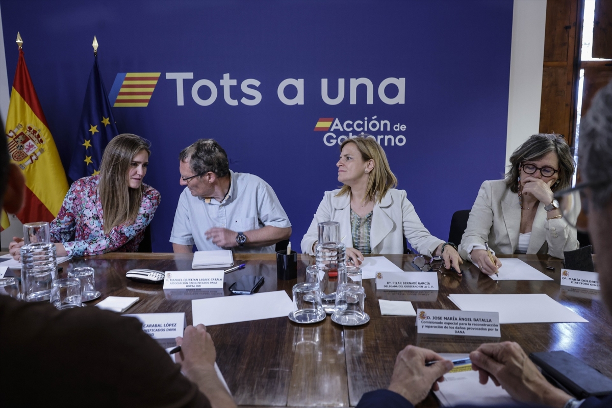 La ministra Aagesen se reúne con las víctimas de la Dana - Foto: ROBER SOLSONA/EP La ministra Aagesen se reúne con las víctimas de la Dana