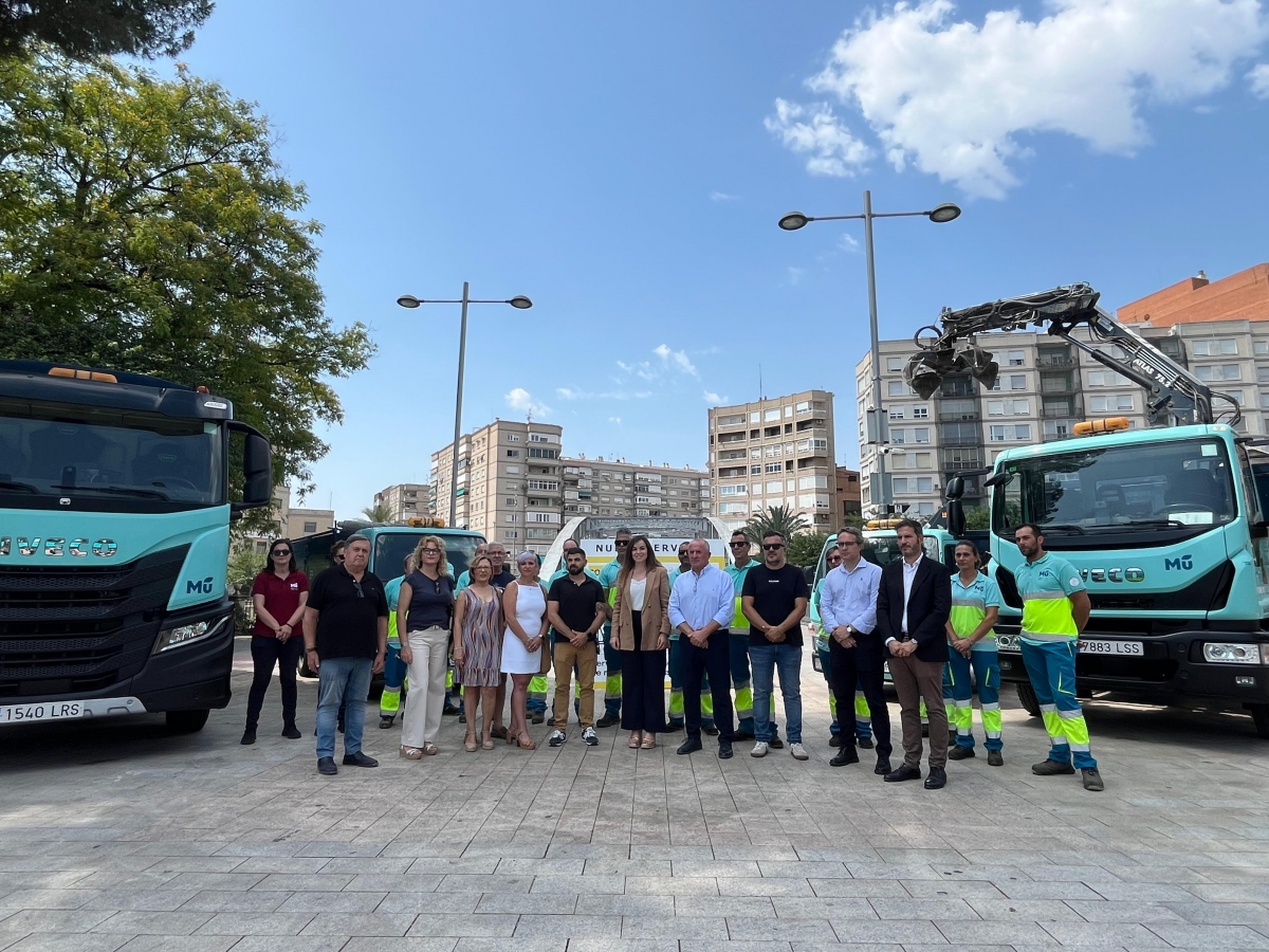 Murcia testa un nuevo sistema de recogida de enseres: un solo día, sin cita previa y con un tope por domicilio