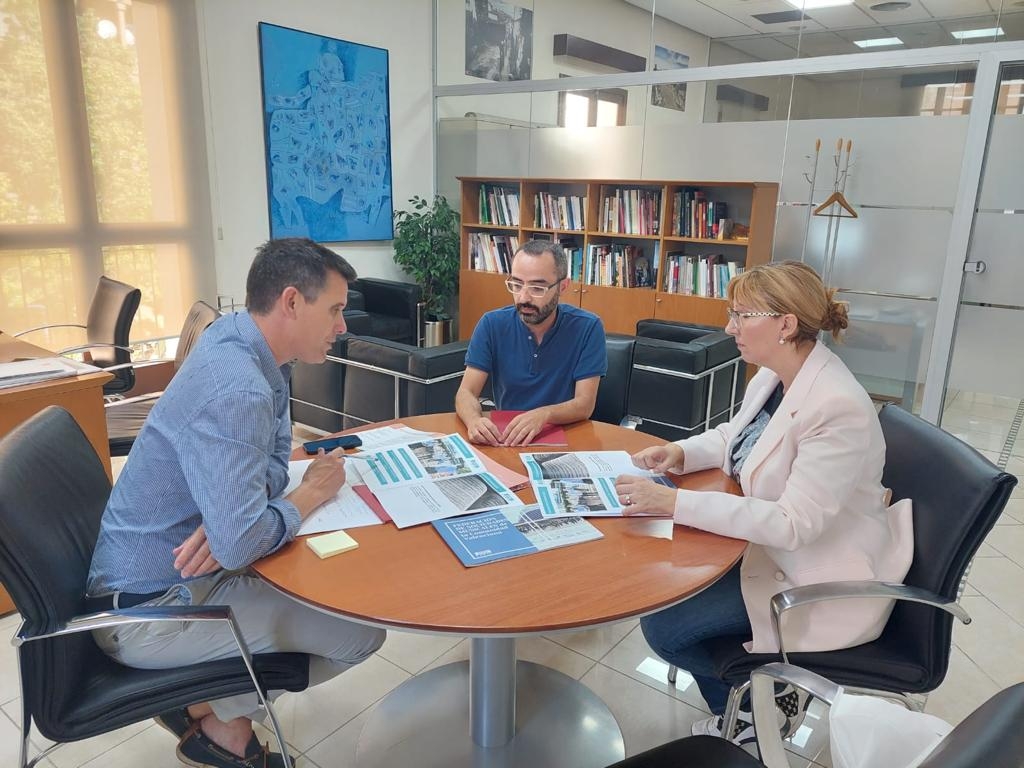 La Diputación traza nuevas líneas de trabajo junto a la FSMCV para impulsar la música de Castellón 
