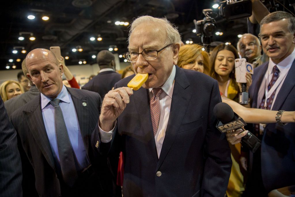 Warren Buffett bien vale un vuelo largo para asistir a su conferencia anual